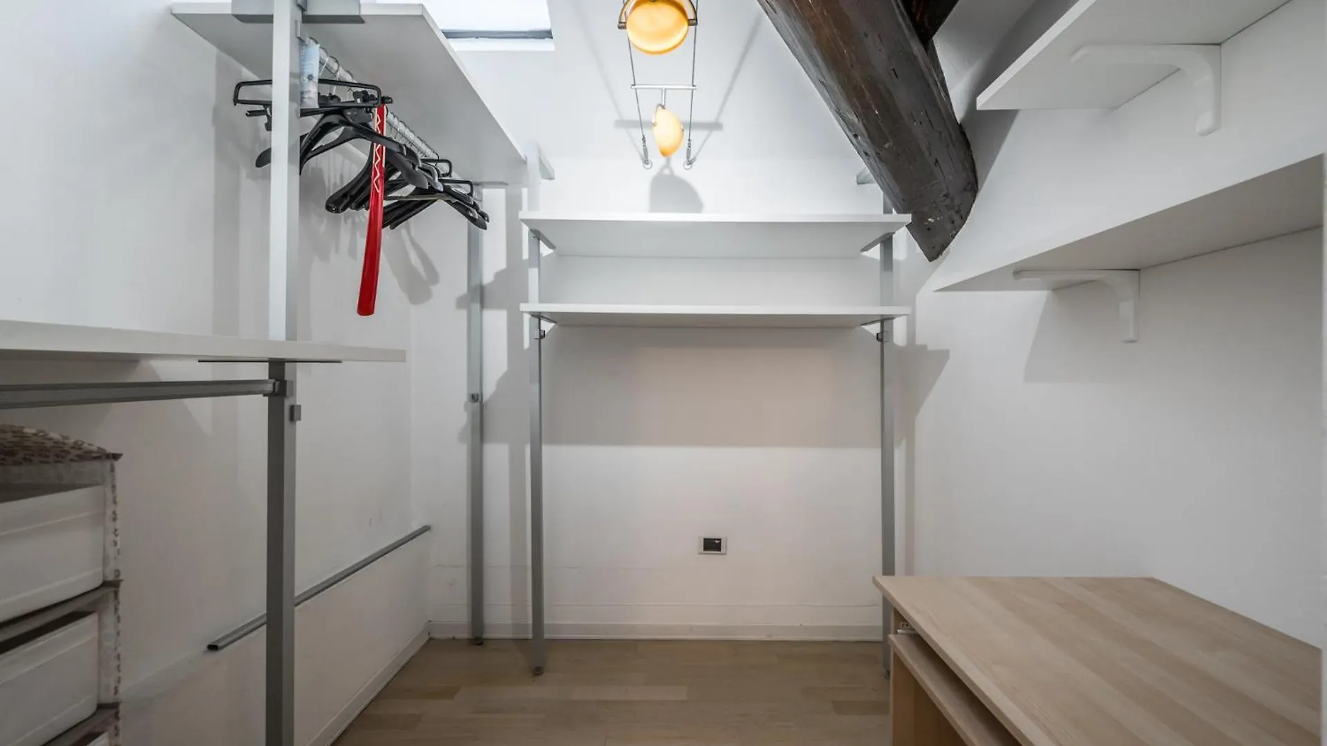 Vivimihome - Elegant Apartment 10 Minutes From The Duomo Milán